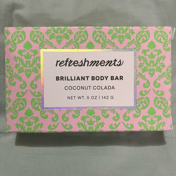 NIB Vegan Refreshments Coconut Colada Soap 🧼 Bar🥥 - Picture 4 of 4